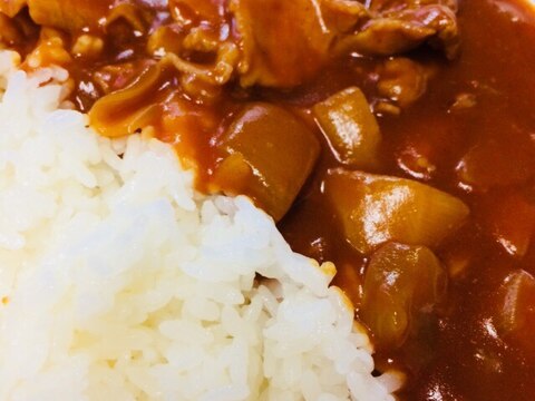 豚こま肉で完熟トマトのハヤシライスソース